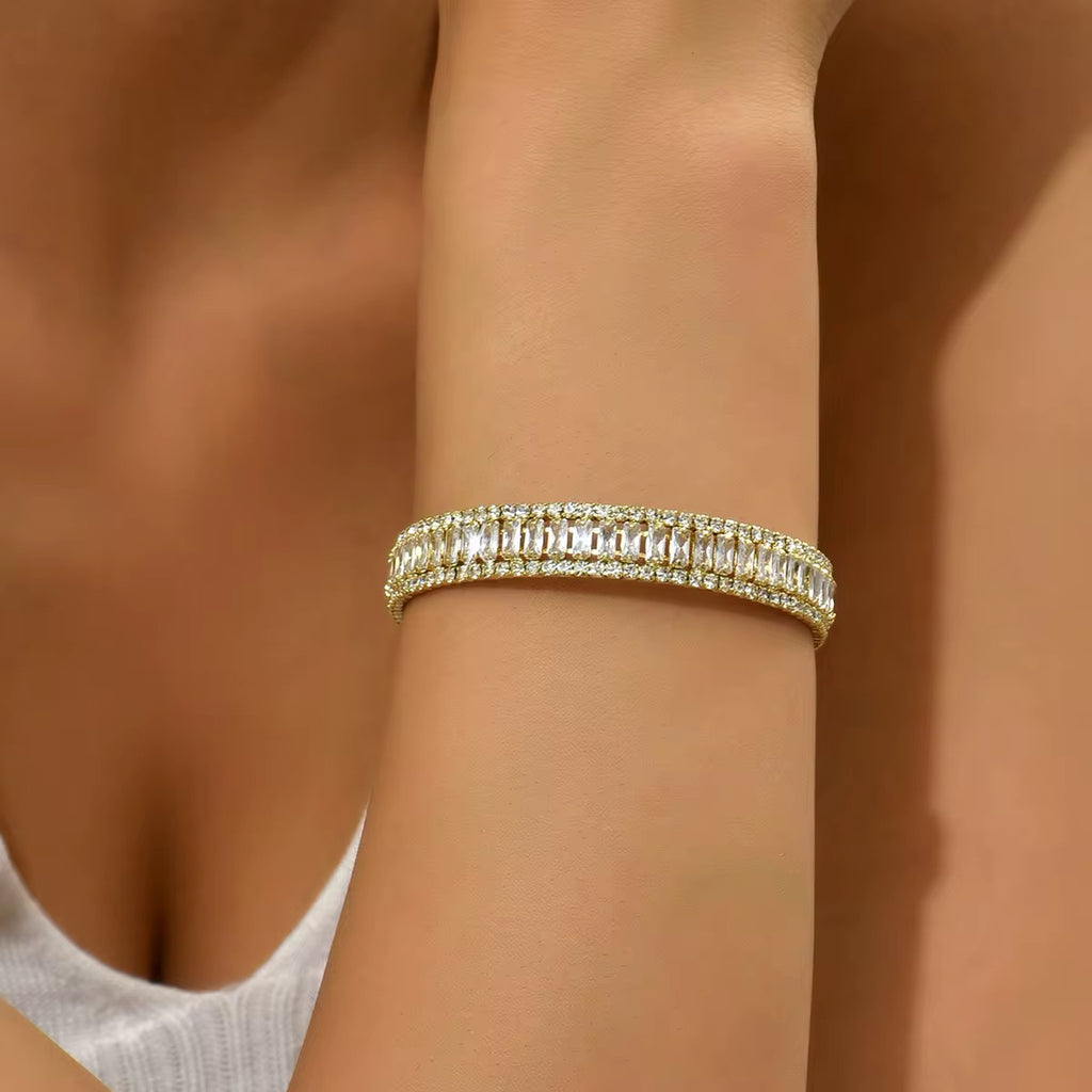 BAGUETTE ICE BRACELET