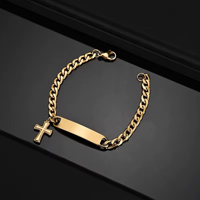 CUSTOMIZED CHARM BAR BRACELET